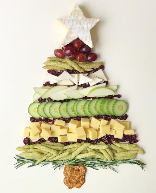 Christmas Tree Charcuterie Board - Figgin Delicious