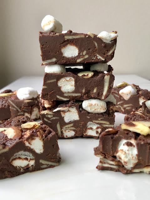 rocky-road-fudge-bars-2