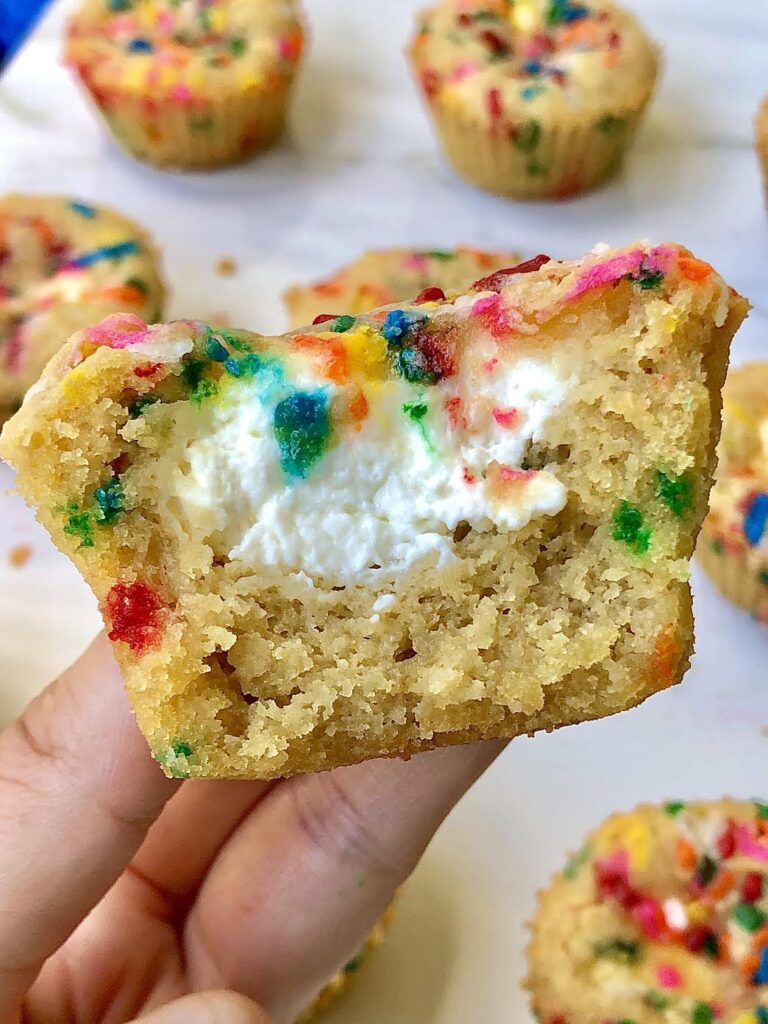 funfetti-cream-cheese-muffins