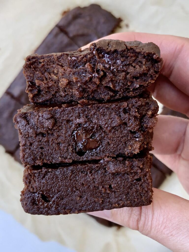 fudgy-pumpkin-brownies